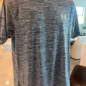 Under Armour Men's Heathered Blue Gray T-Shirt